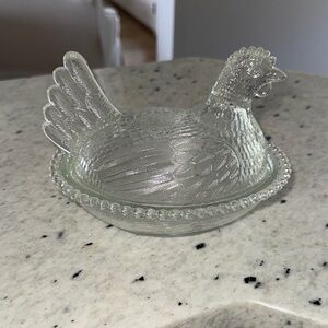 Vintage Indian glass Hen on a nest candy dish excellent condition